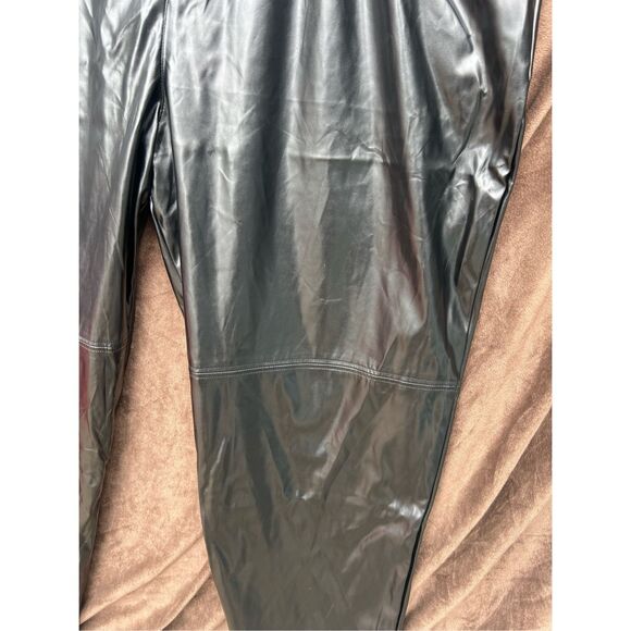 Halston Black Ankle Length Straight Leg Pants Woman’s Size XL NEW MSRP $89 - Picture 4 of 16